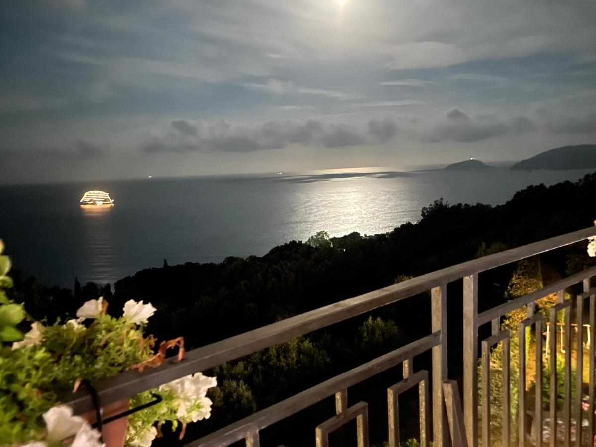 Apartamento Un Sogno Nel Golfo Dei Poeti New Lerici Exterior foto